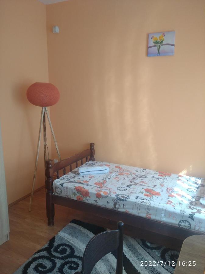 Buric Rooms Niksic ภายนอก รูปภาพ